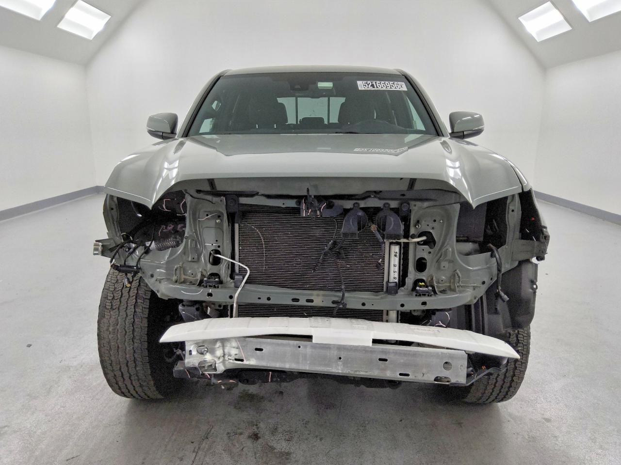 3TMAZ5CN9PM209999 · 2023 TOYOTA TACOMA · 5/12
