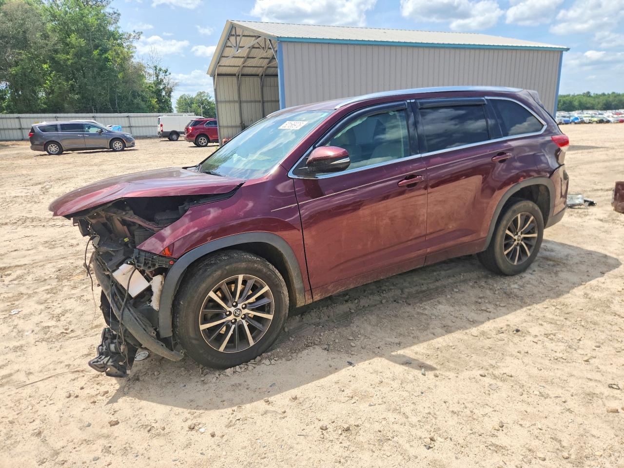 2017 TOYOTA HIGHLANDER