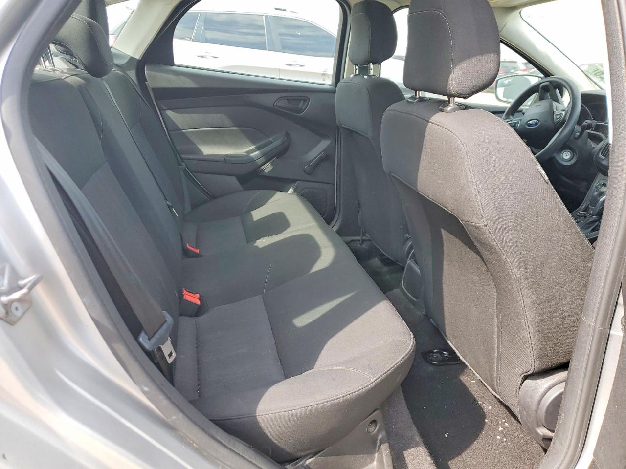 1FADP3E29HL270076 · 2017 FORD FOCUS · 10/12
