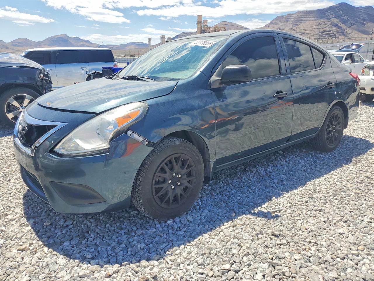 3N1CN7AP4FL943462 · 2015 NISSAN VERSA