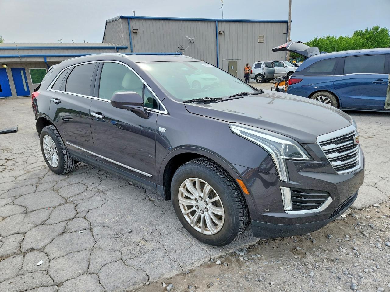 1GYKNARS1HZ242818 · 2017 CADILLAC XT5 · 4/14