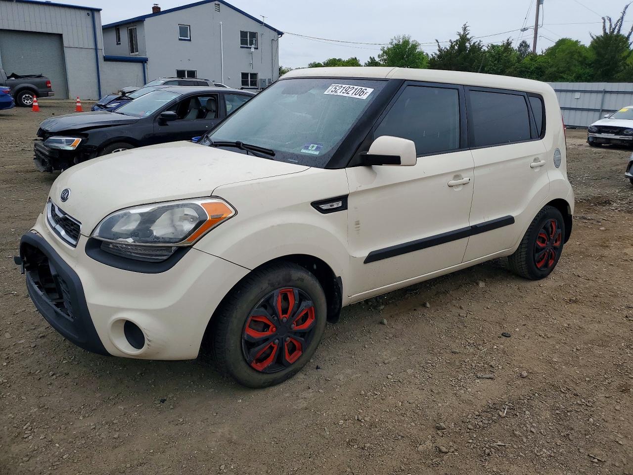 KNDJT2A55C7466973 · 2012 KIA SOUL