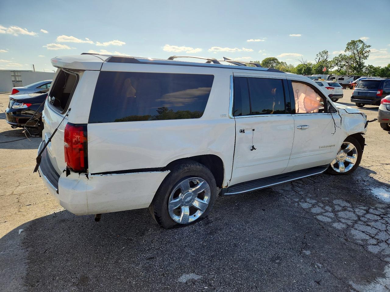 1GNSKJKC1GR453542 · 2016 CHEVROLET SUBURBAN · 3/12