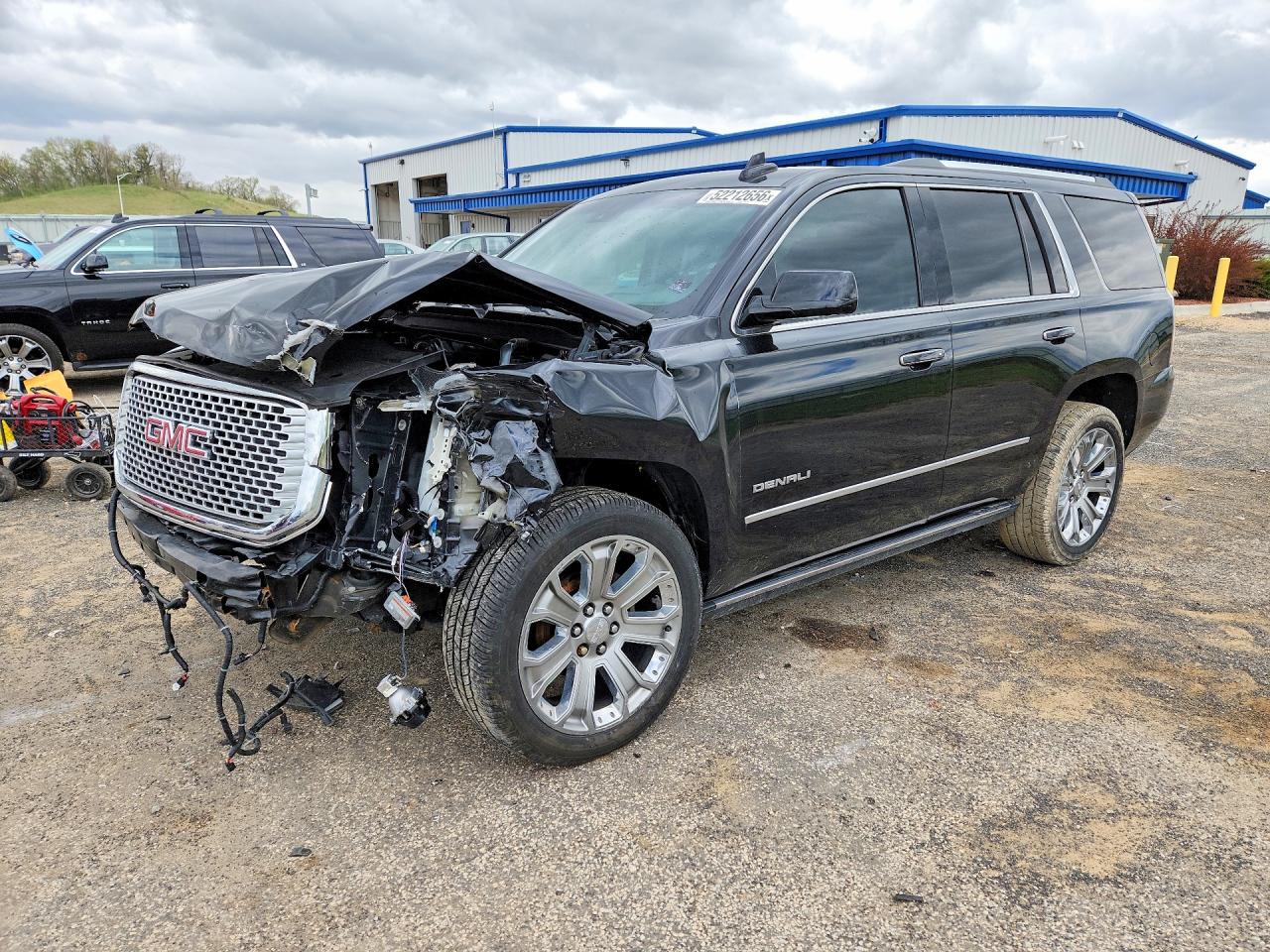1GKS2CKJ9HR313571 · 2017 GMC YUKON