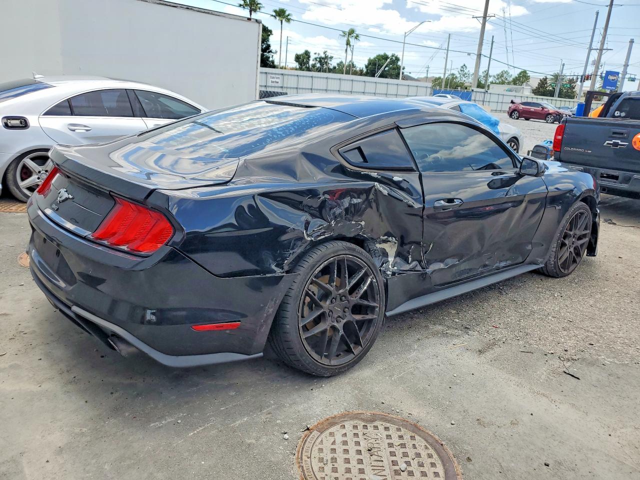 1FA6P8TH6J5105626 · 2018 FORD MUSTANG · 3/12