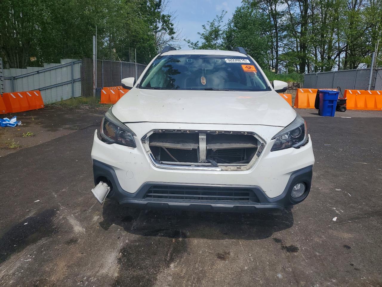 4S4BSAFC9J3385001 · 2018 SUBARU OUTBACK · 5/12