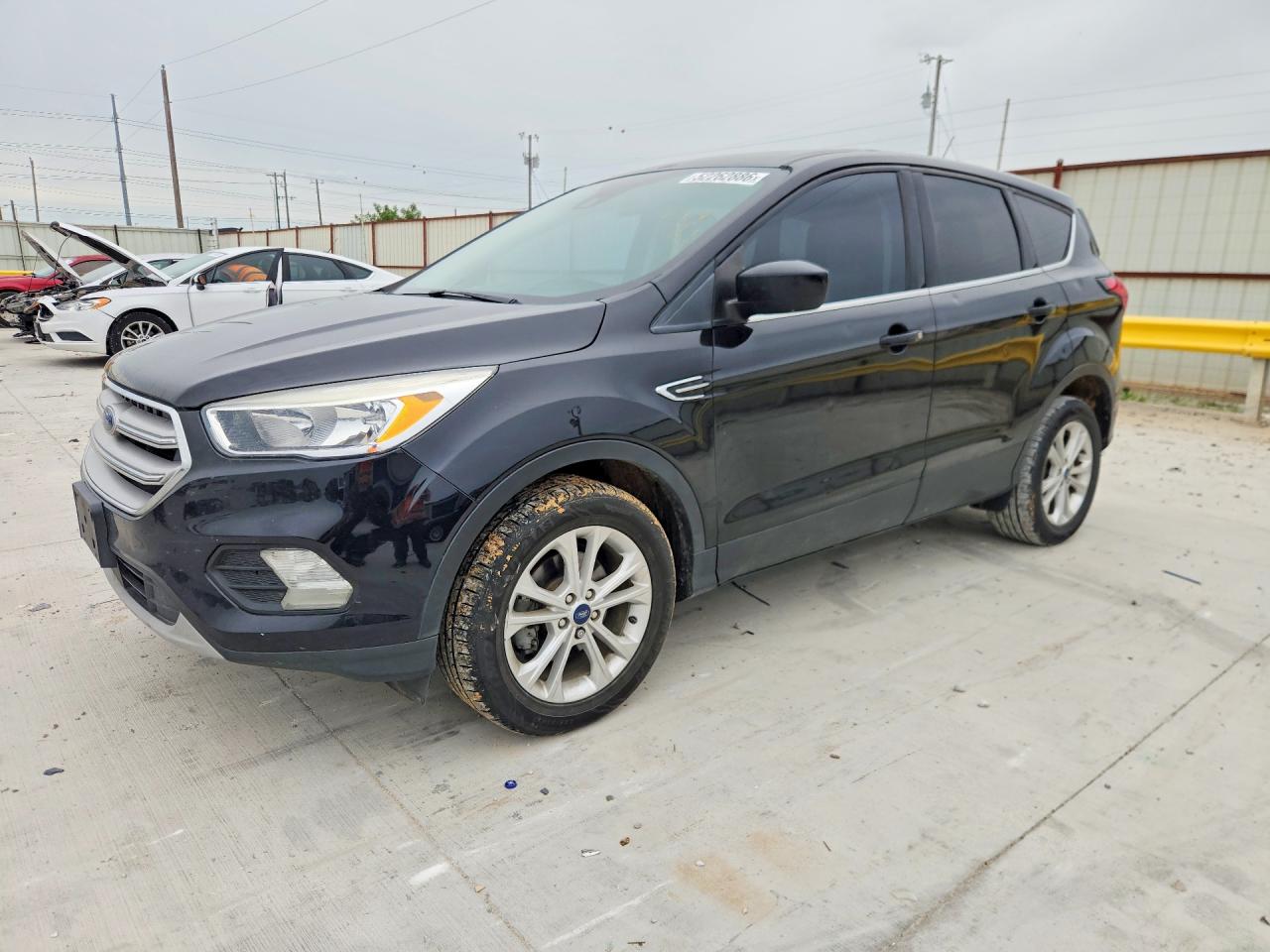 1FMCU0GD0KUA99923 · 2019 FORD ESCAPE