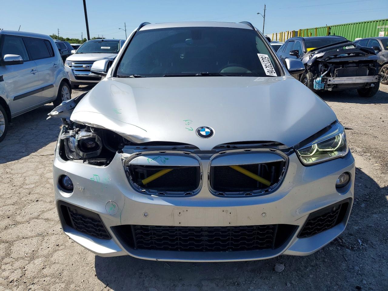 WBXHT3C30H5F82302 · 2017 BMW X1 · 5/13