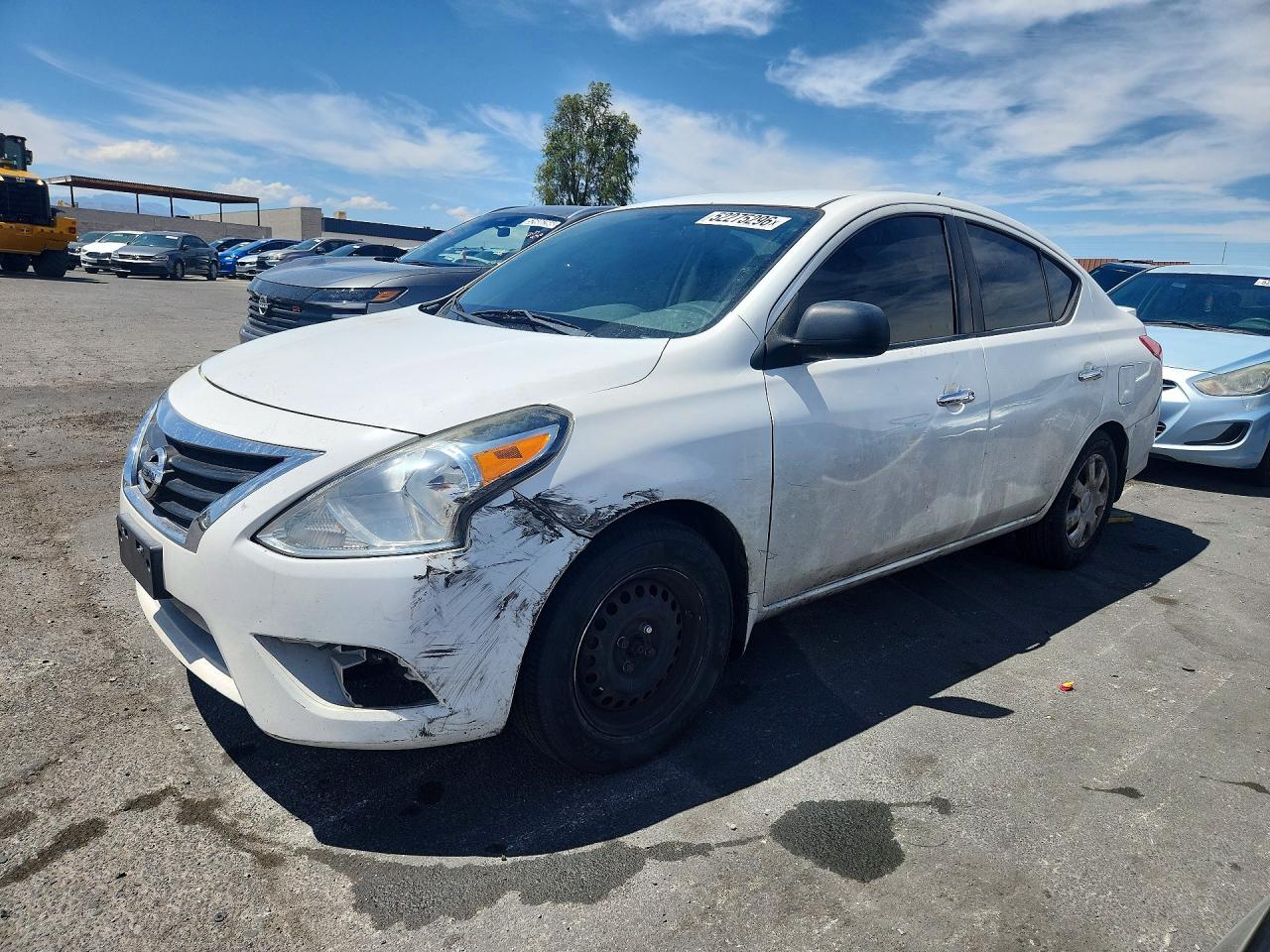 3N1CN7APXFL886118 · 2015 NISSAN VERSA