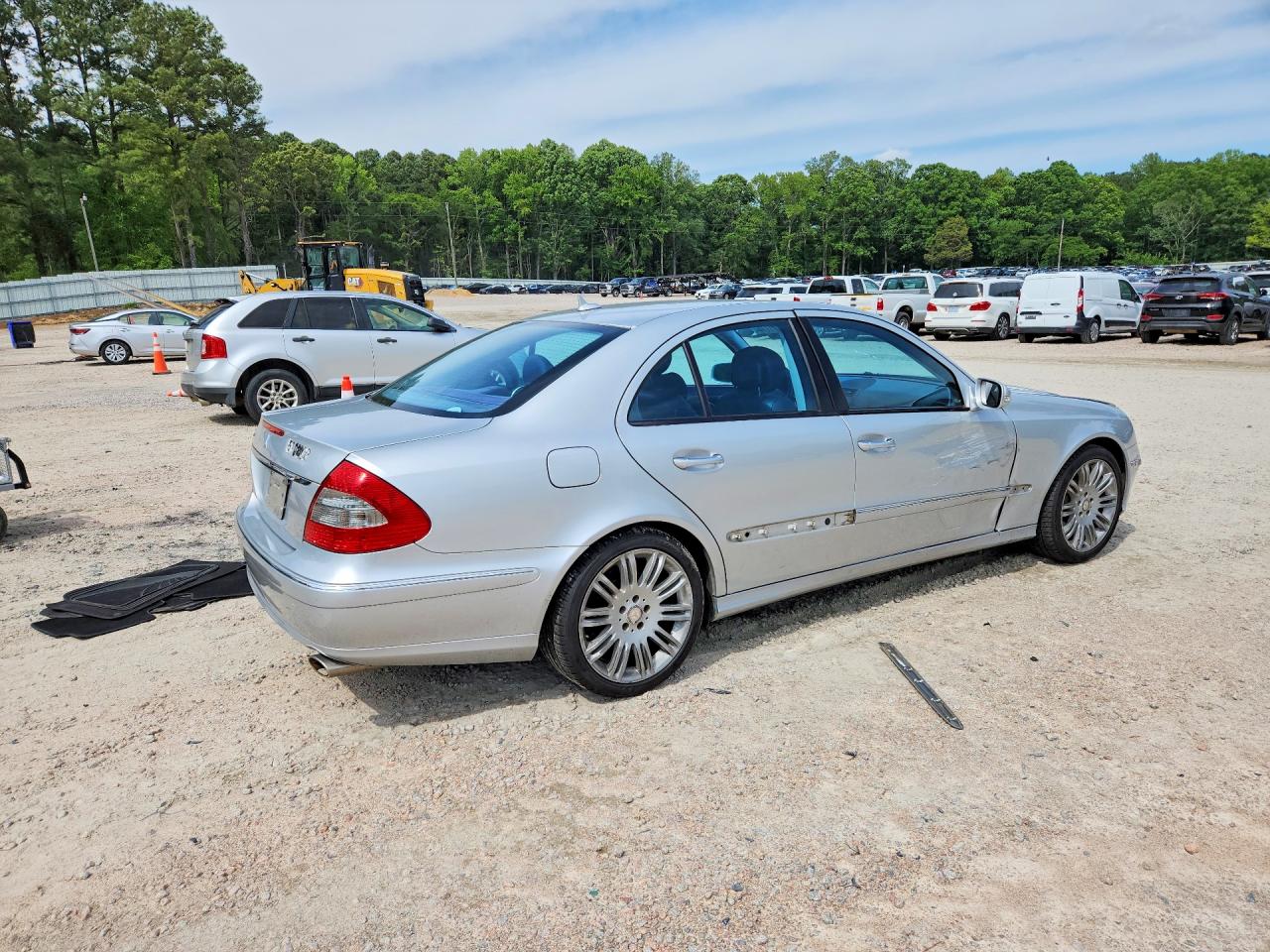 WDBUF56X98B196021 · 2008 MERCEDES-BENZ E · 3/12