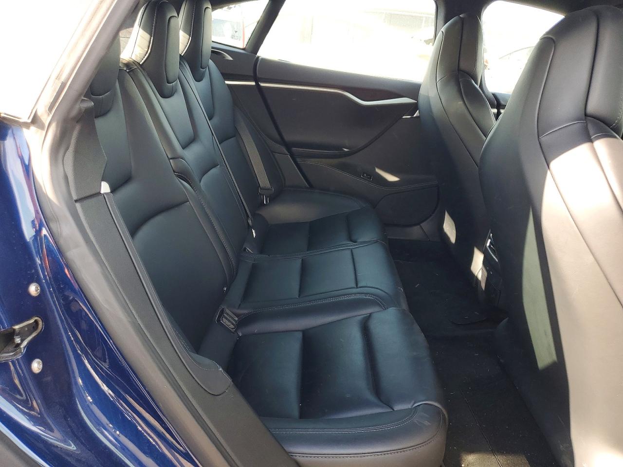 5YJSA1E27HF229648 · 2017 TESLA MODEL S · 10/12