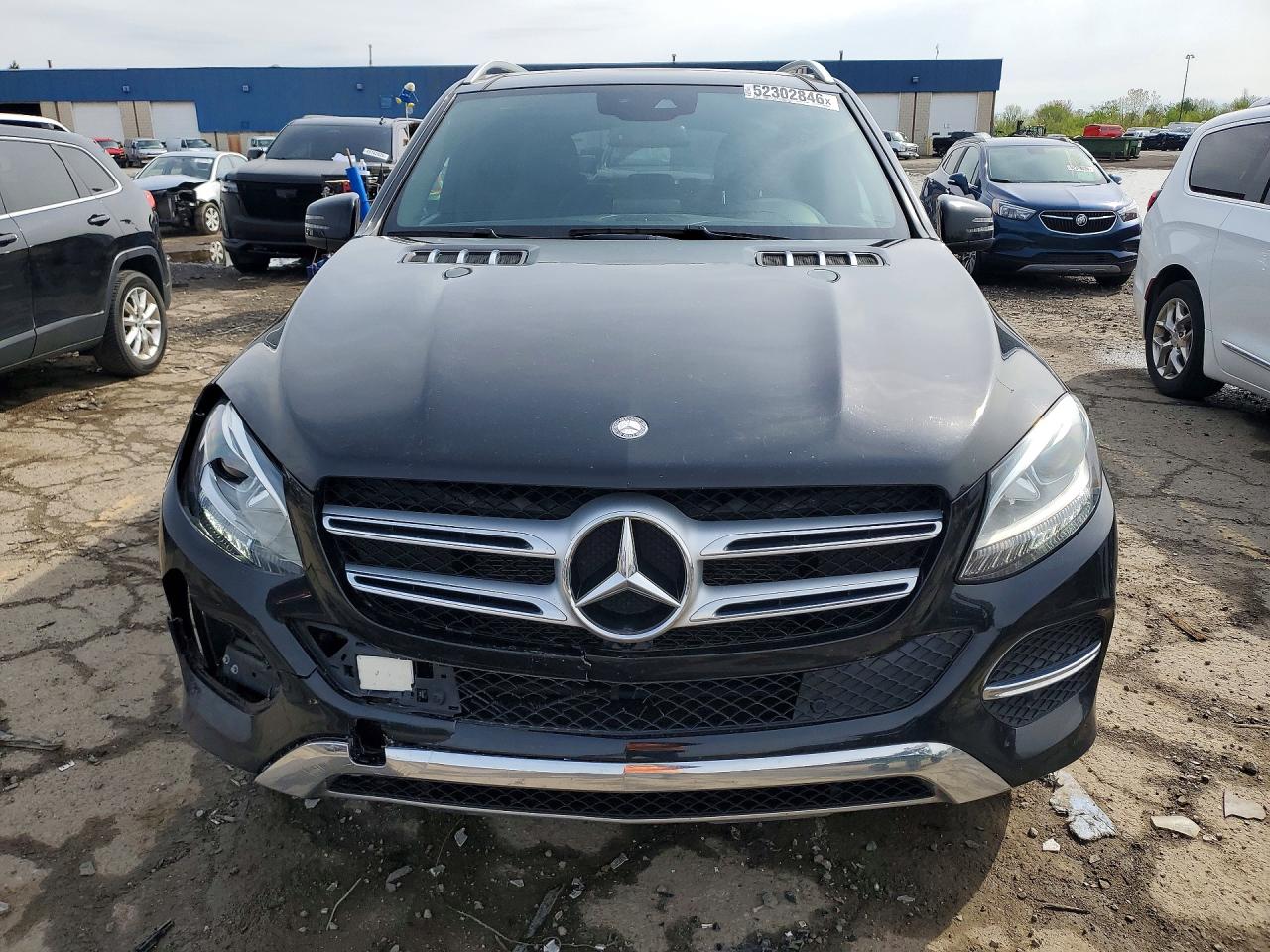 4JGDA5HB7HA816643 · 2017 MERCEDES-BENZ GLE · 5/13