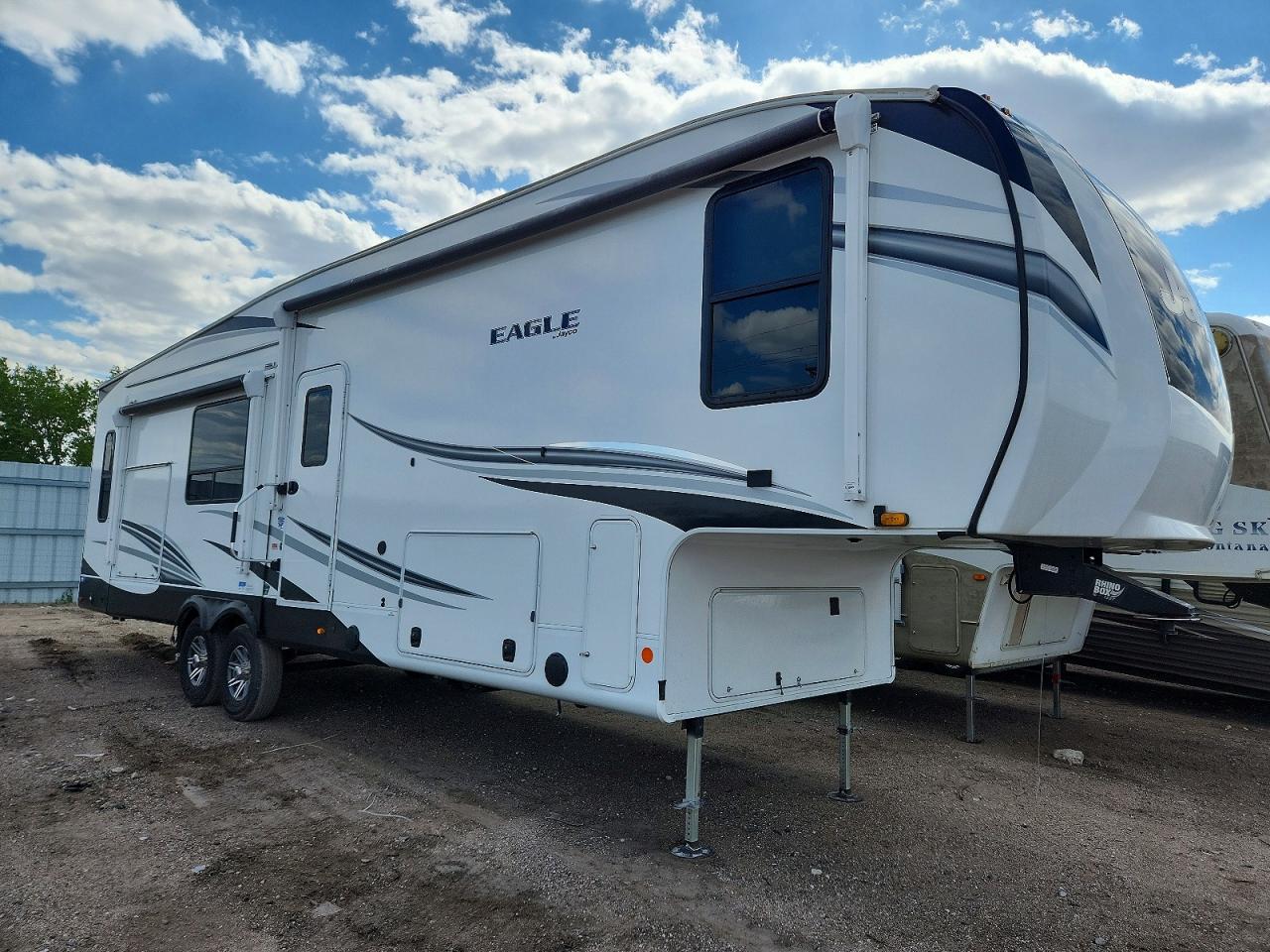 1UJCJ0BT0N1WK0530 · 2022 JAYCO EAGLE