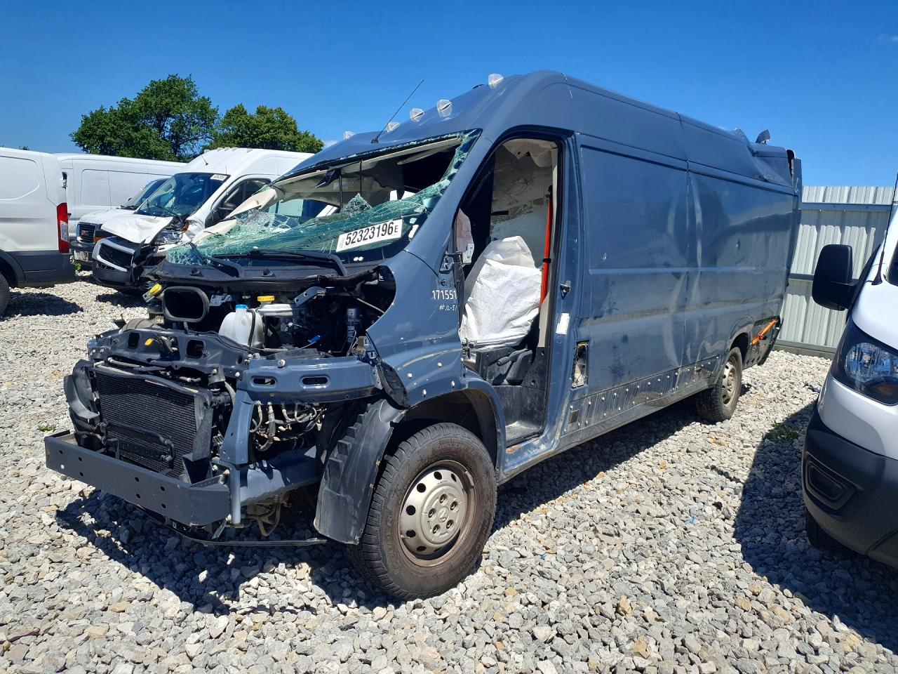 3C6URVJG2KE549037 · 2019 RAM PROMASTER 3500
