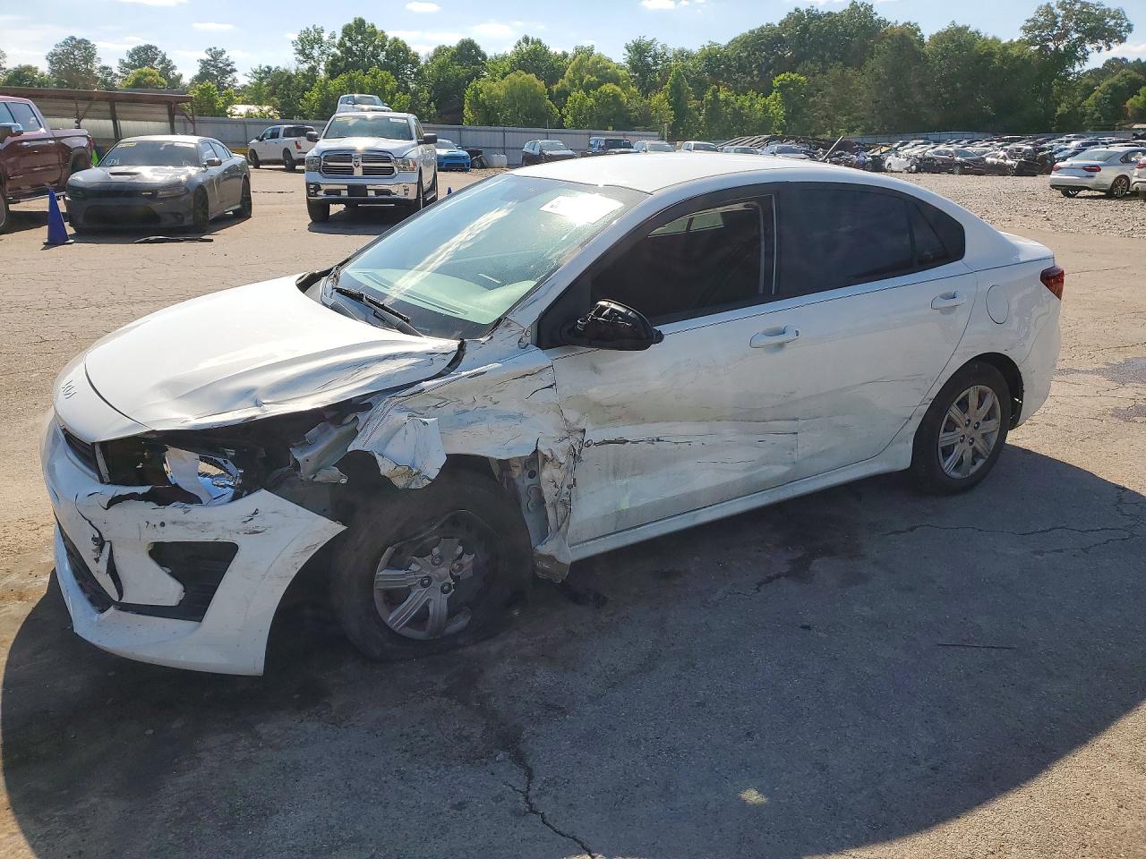 3KPA24AD6PE513830 · 2023 KIA RIO