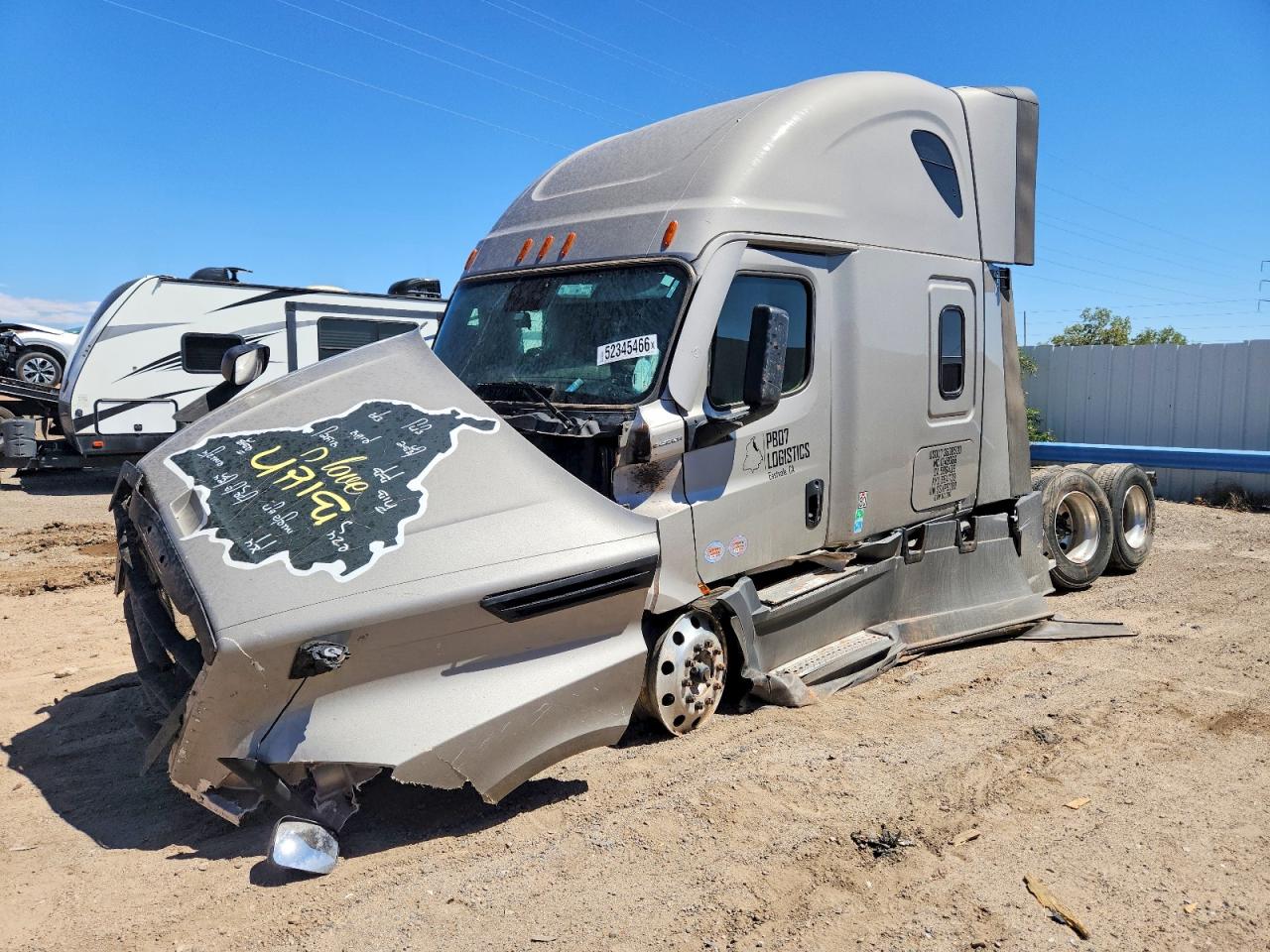 3AKJHHDR5SSVP9280 · 2025 FREIGHTLINER CASCADIA 126 · 2/10