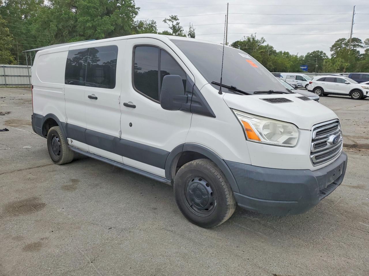 1FTYR1ZM6GKB04611 · 2016 FORD TRANSIT · 4/13