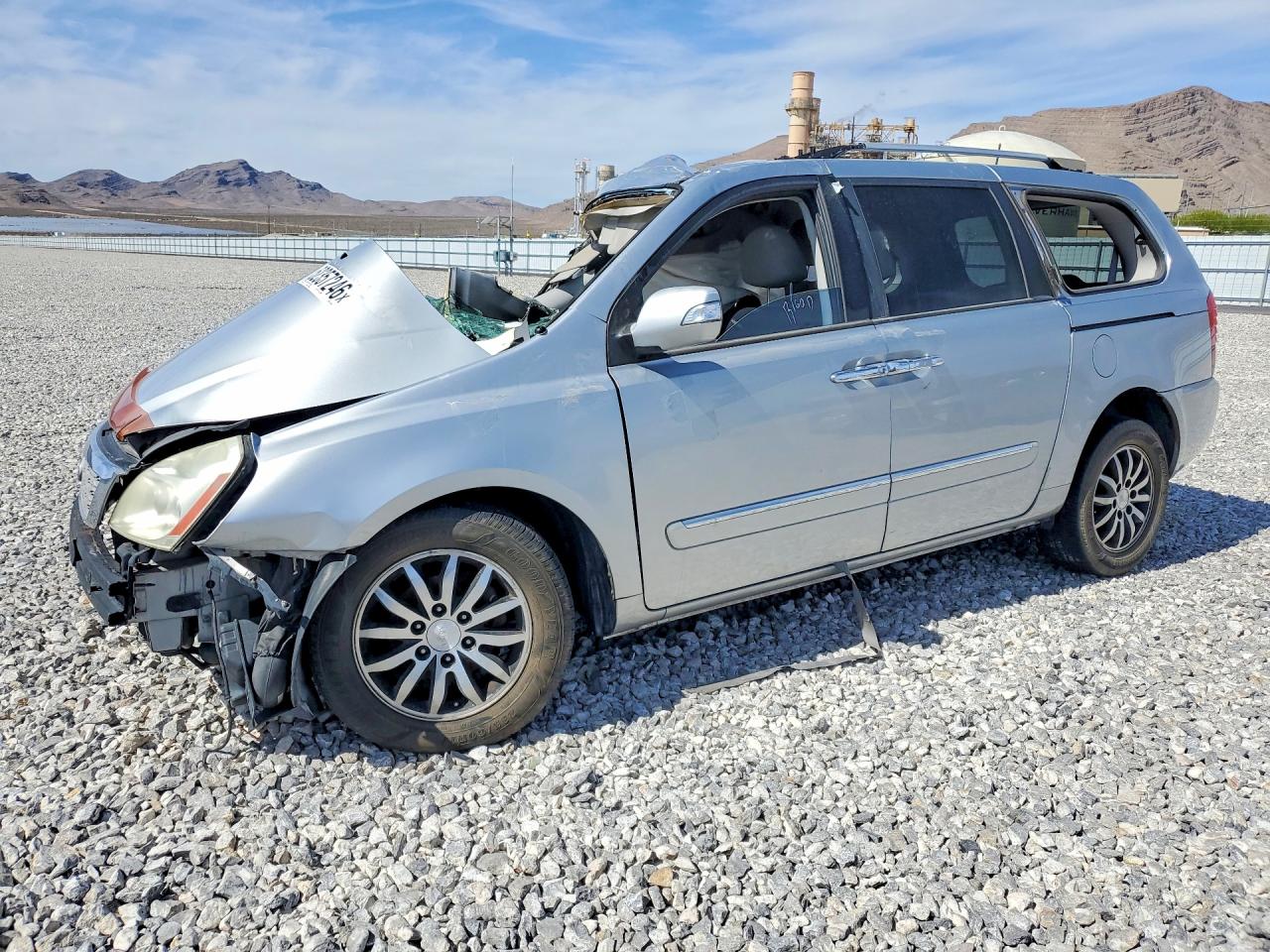 2011 KIA SEDONA