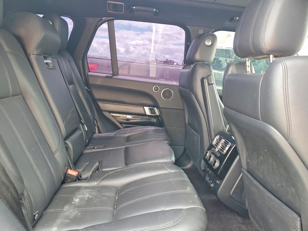 SALGS2FK8HA325443 · 2017 LAND ROVER RANGE ROVER · 11/13