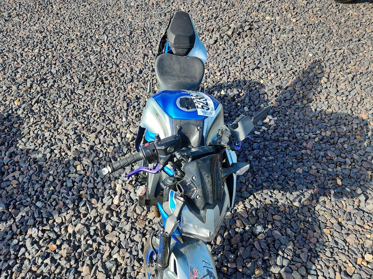 ML5ZRDF14LDA39821 · 2020 KAWASAKI ZR900 · 5/8