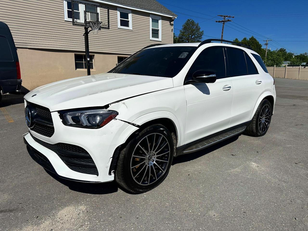 4JGFB4JB2NA631700 · 2022 MERCEDES-BENZ GLE