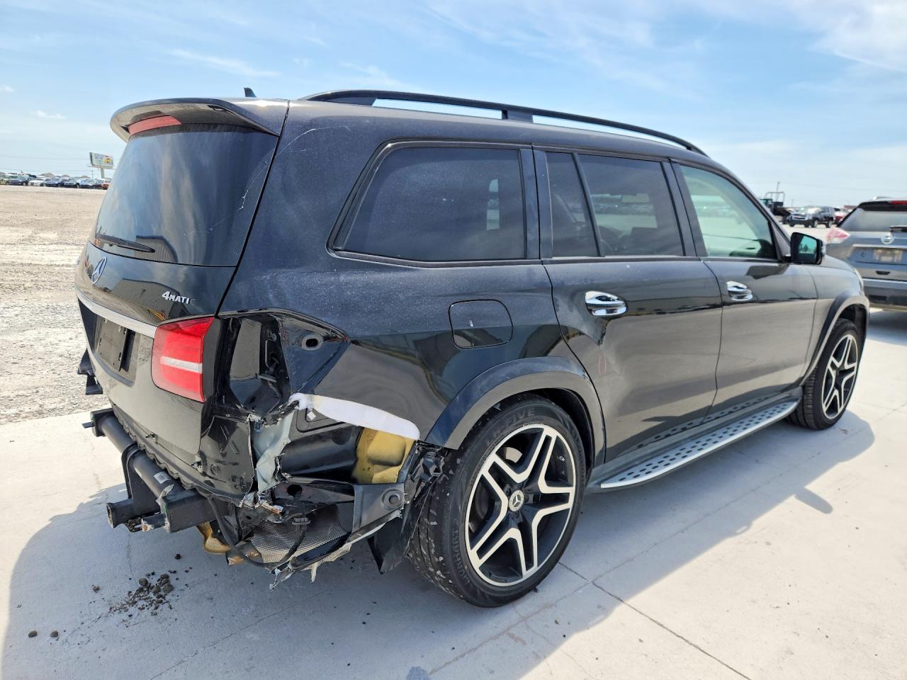 4JGDF7DE1KB203240 · 2019 MERCEDES-BENZ GLS · 3/14