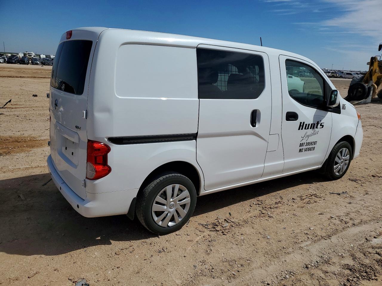 3N6CM0KN5LK695046 · 2020 NISSAN NV200 · 3/13