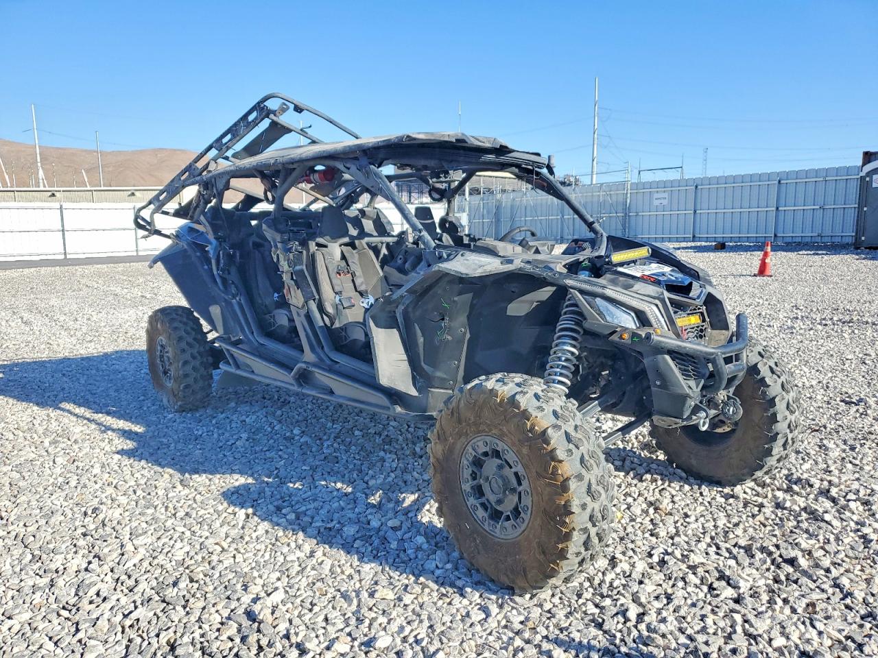 3JBVNAV29NE000832 · 2022 CAN-AM MAVERICK X3