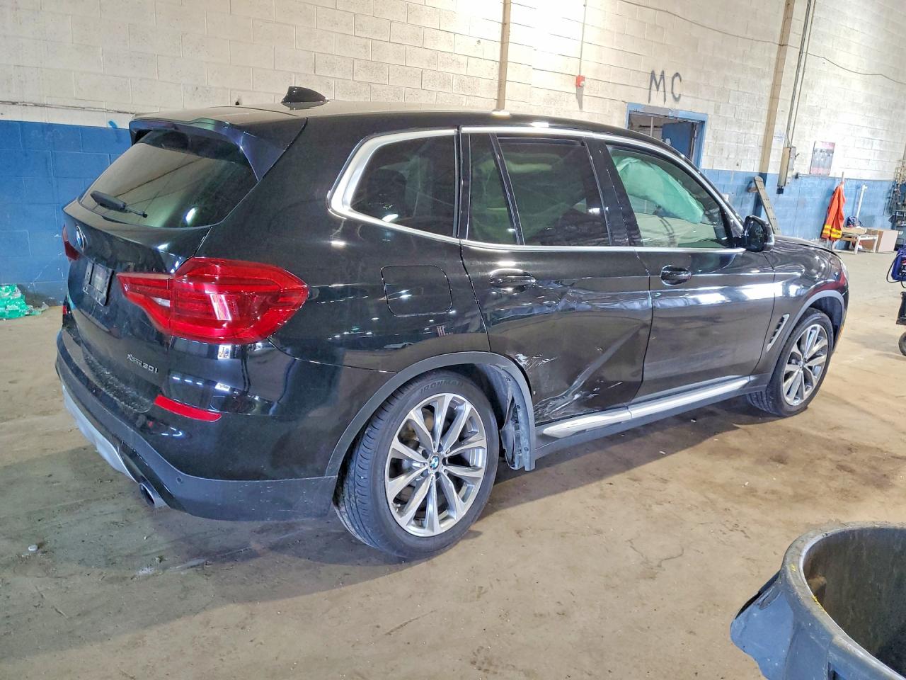 5UXTR9C58KLP82322 · 2019 BMW X3 · 3/13
