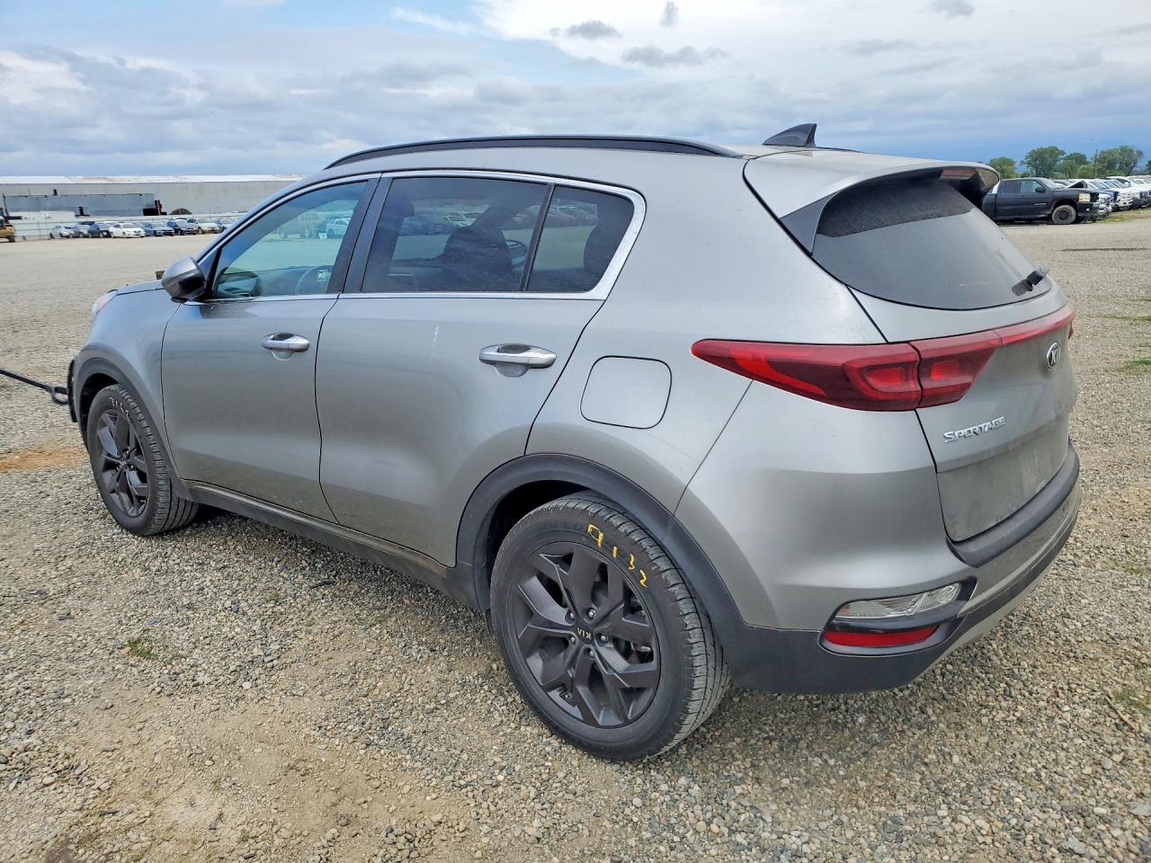 KNDP63AC5L7772836 · 2020 KIA SPORTAGE · 2/12
