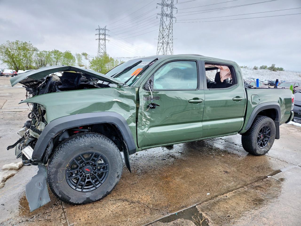 5TFCZ5AN1LX214923 · 2020 TOYOTA TACOMA