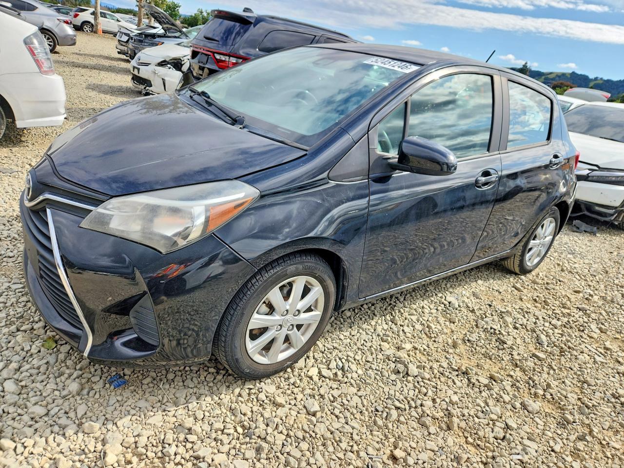 VNKKTUD32HA076215 · 2017 TOYOTA YARIS