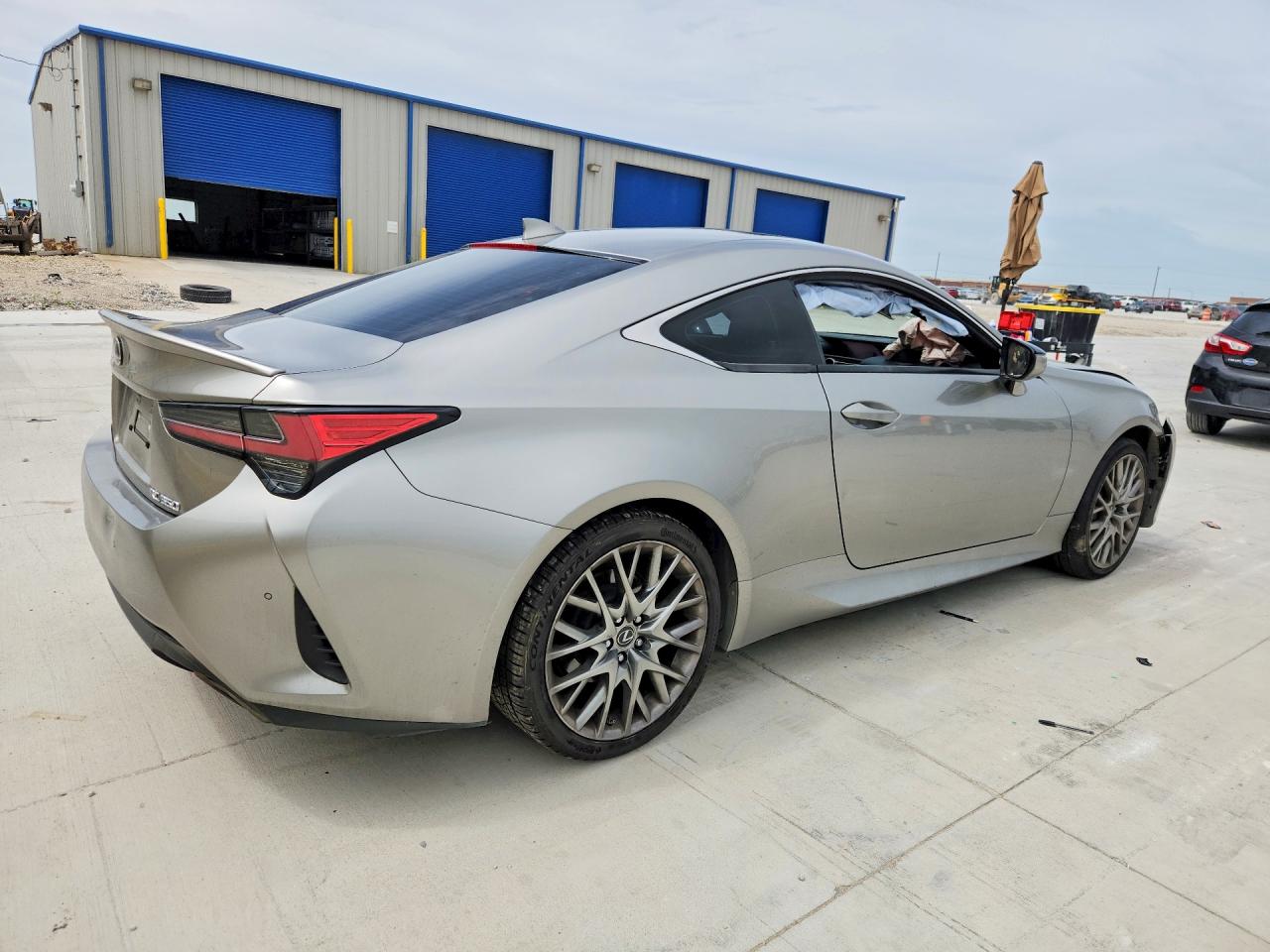 JTHDZ5BC4L5021810 · 2020 LEXUS RC · 3/12
