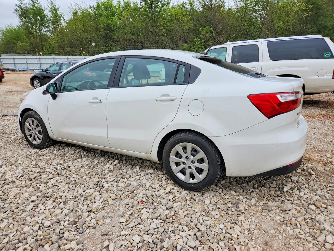 KNADM4A39H6046664 · 2017 KIA RIO · 2/12