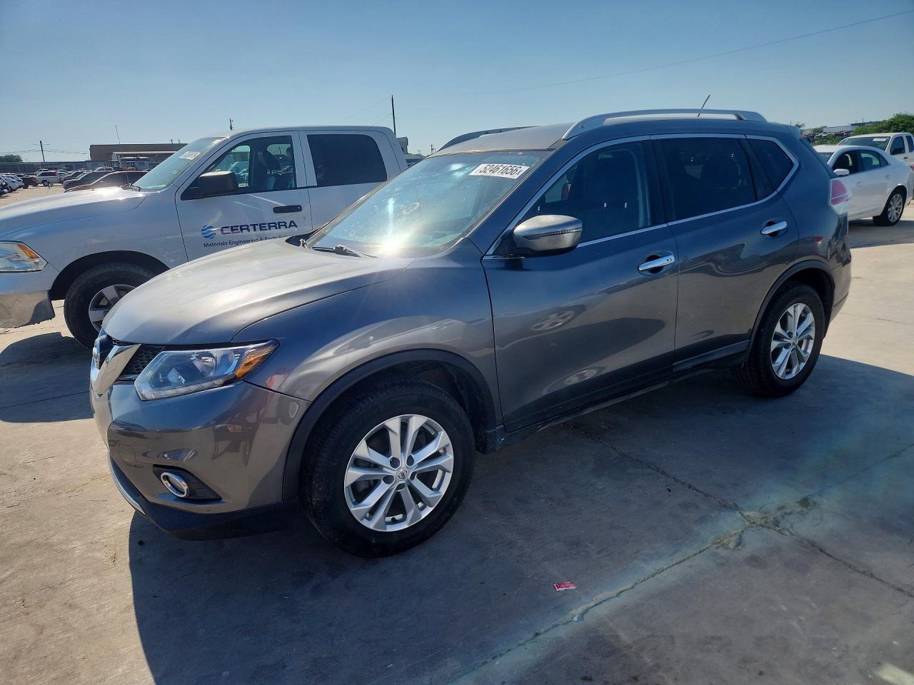 KNMAT2MT3GP731230 · 2016 NISSAN ROGUE