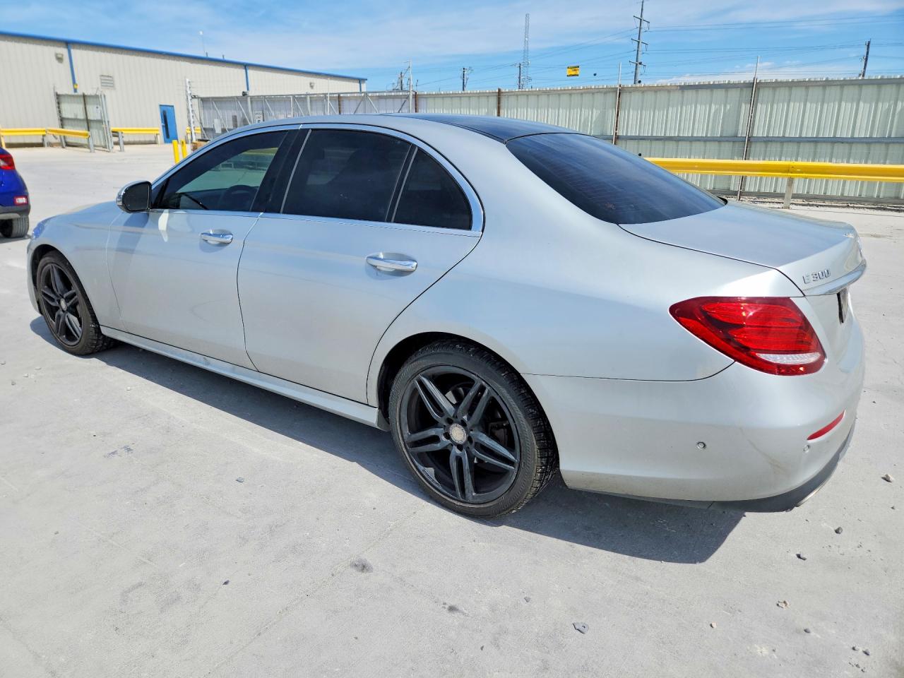 WDDZF4JB4HA042440 · 2017 MERCEDES-BENZ E · 2/12