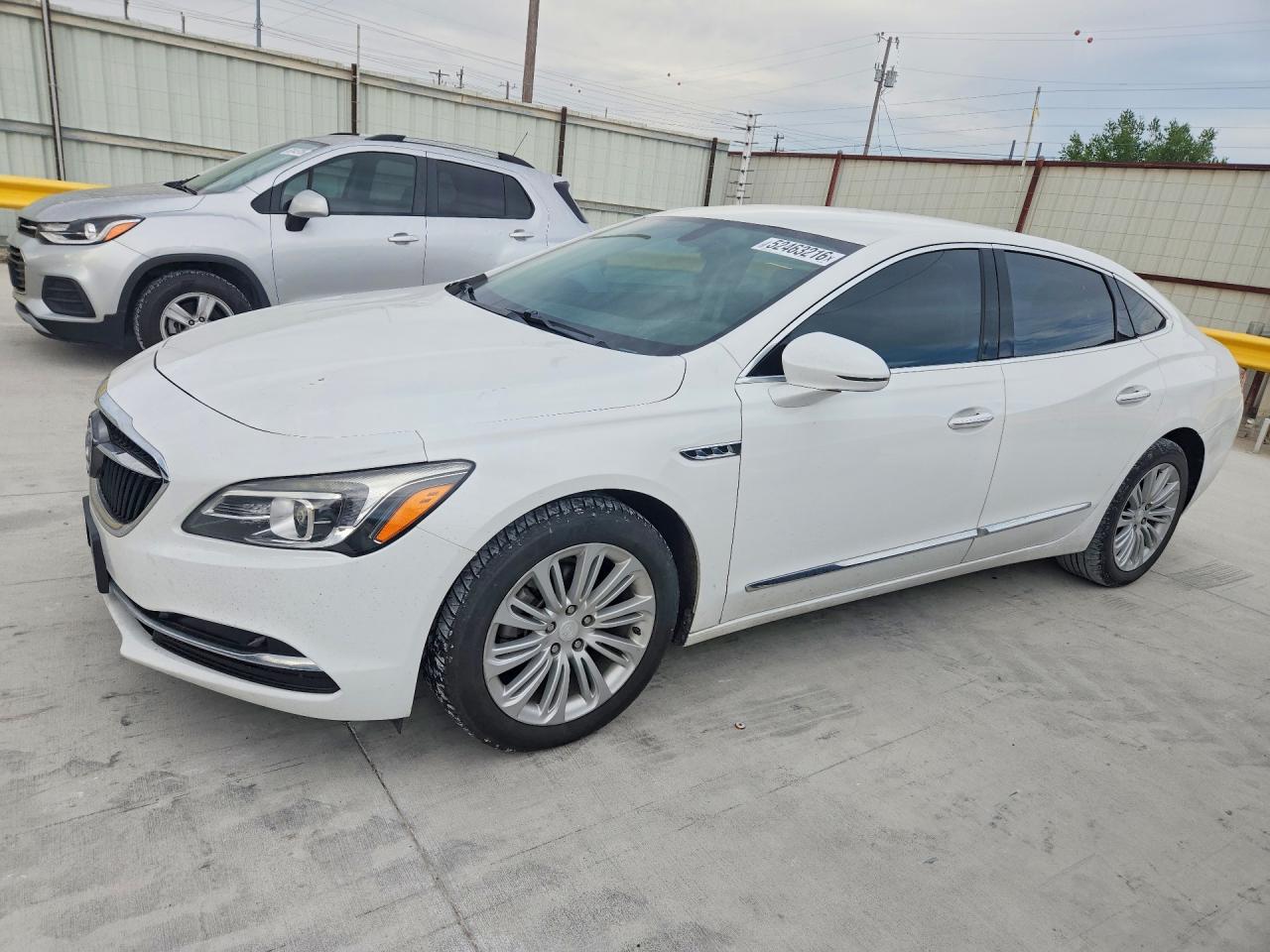 1G4ZP5SZ5KU126809 · 2019 BUICK LACROSSE