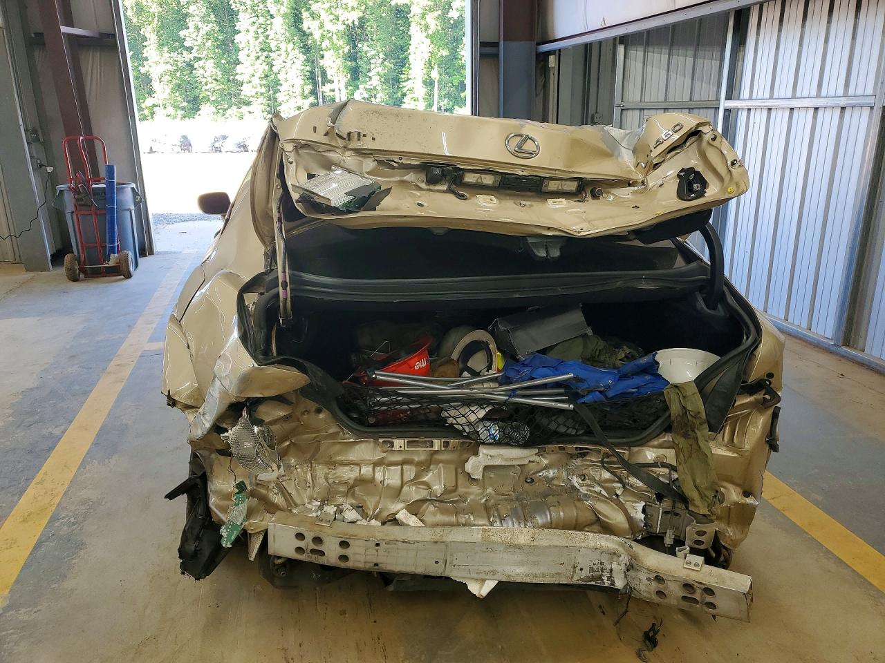 JTHBL46F475028348 · 2007 LEXUS LS · 6/12