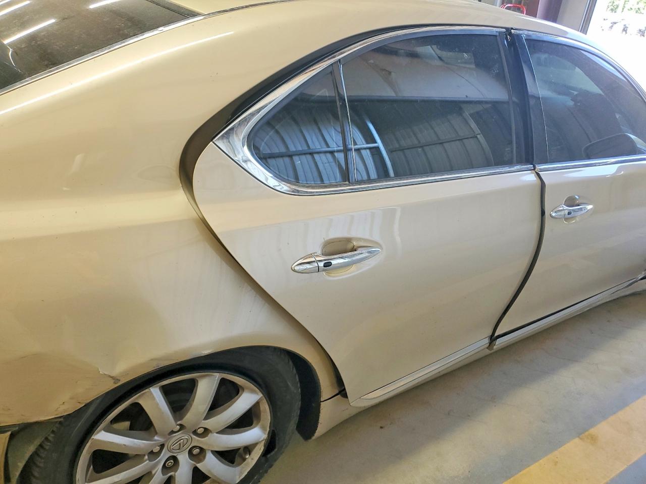 JTHBL46F475028348 · 2007 LEXUS LS · 10/12