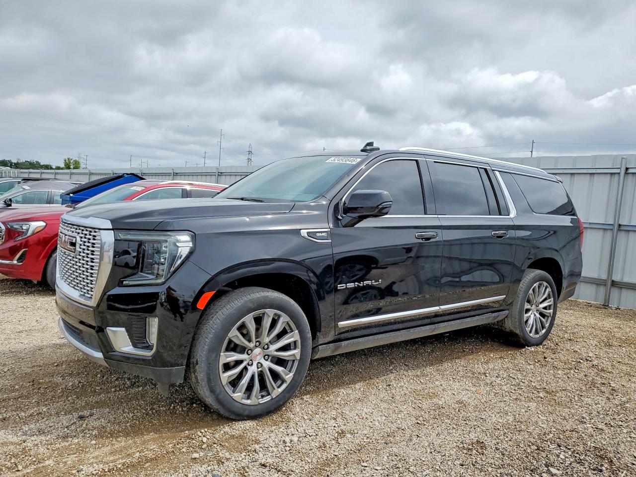 1GKS2JKL3MR179043 · 2021 GMC YUKON XL