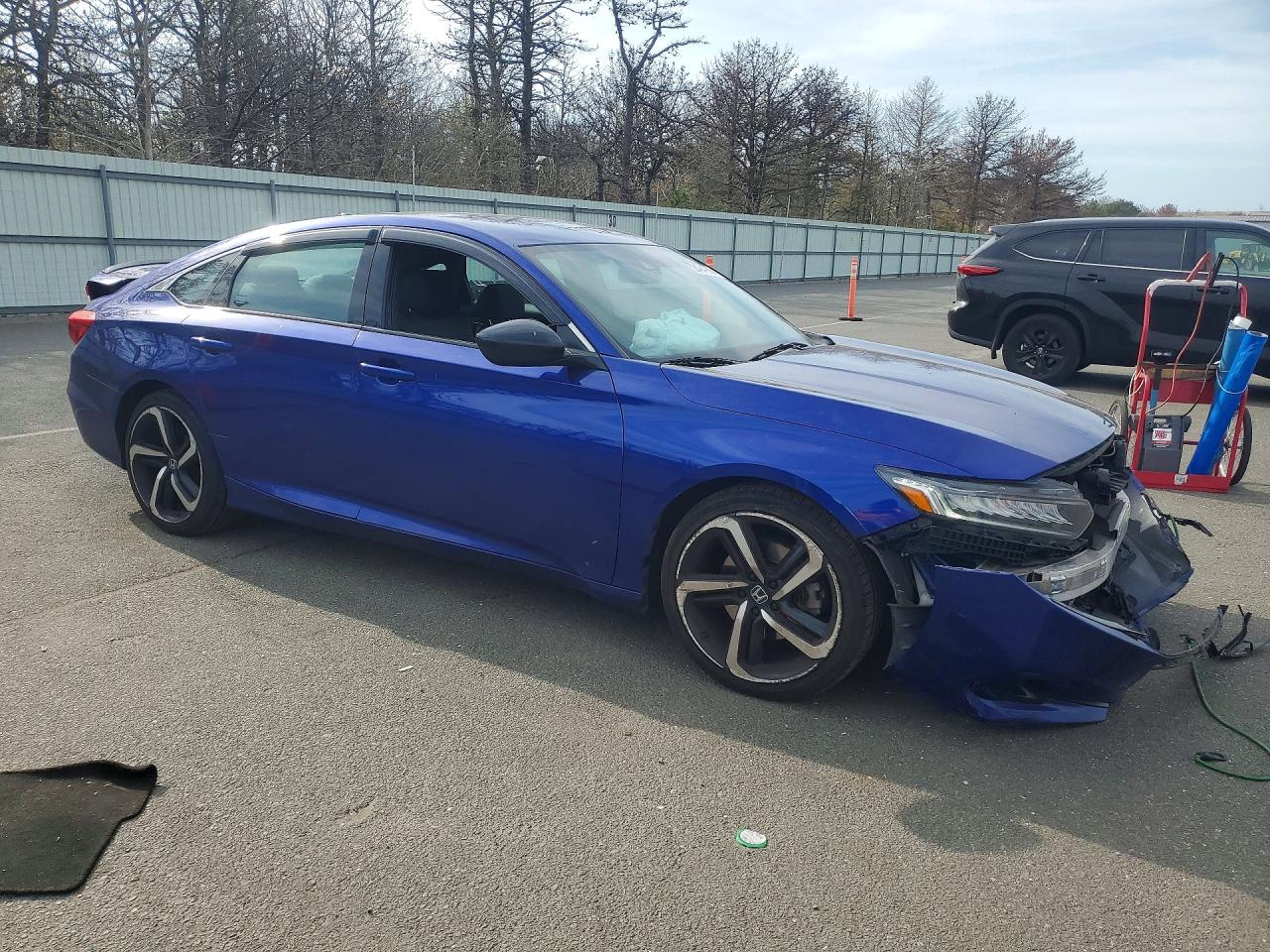 1HGCV1F3XMA087669 · 2021 HONDA ACCORD · 4/12