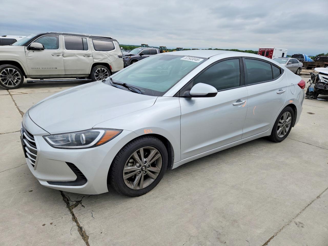 5NPD84LF3HH019870 · 2017 HYUNDAI ELANTRA