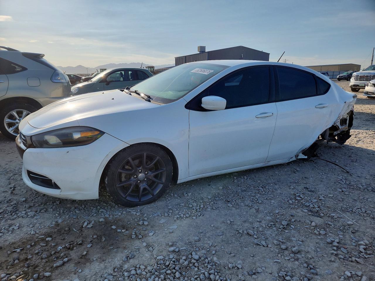 1C3CDFBB4GD624118 · 2016 DODGE DART