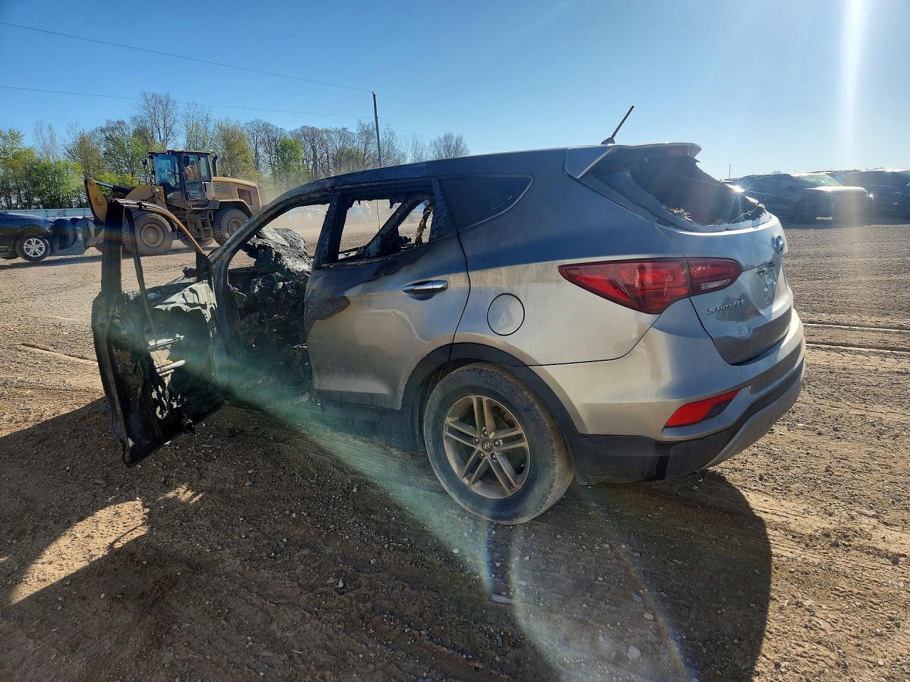 5NMZT3LB1JH062702 · 2018 HYUNDAI SANTA FE SPORT · 2/13