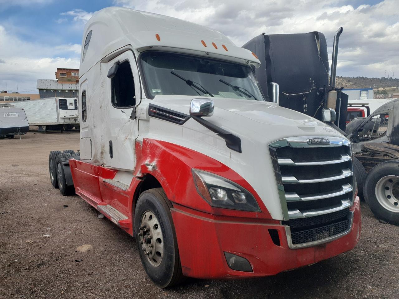 3AKJHHDR1KSJZ8817 · 2019 FREIGHTLINER CASCADIA 113