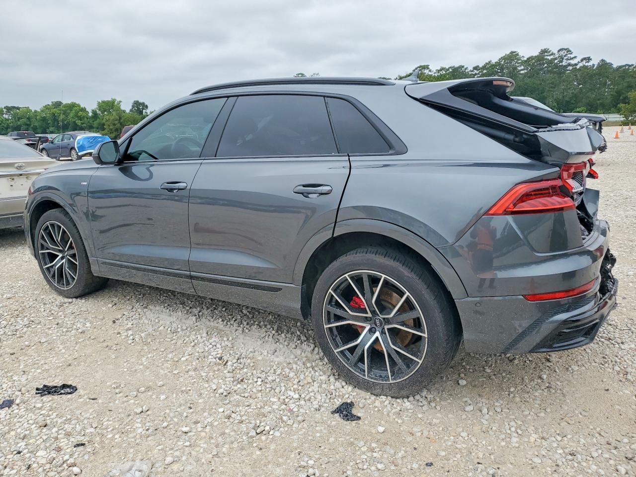 WA1EVAF18KD027126 · 2019 AUDI Q8 · 2/14
