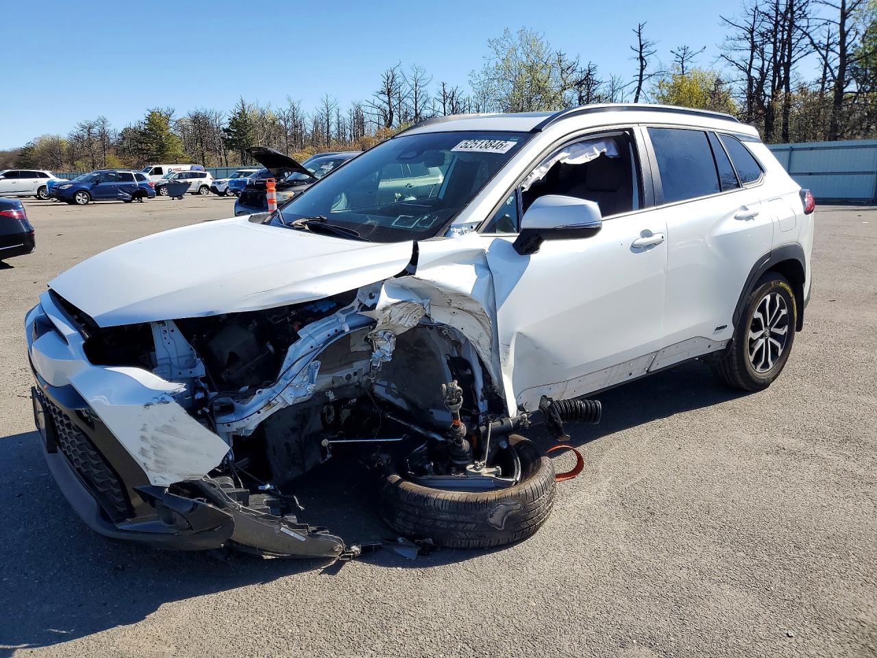 7MUFBABG9RV017318 · 2024 TOYOTA COROLLA CROSS HYBRID