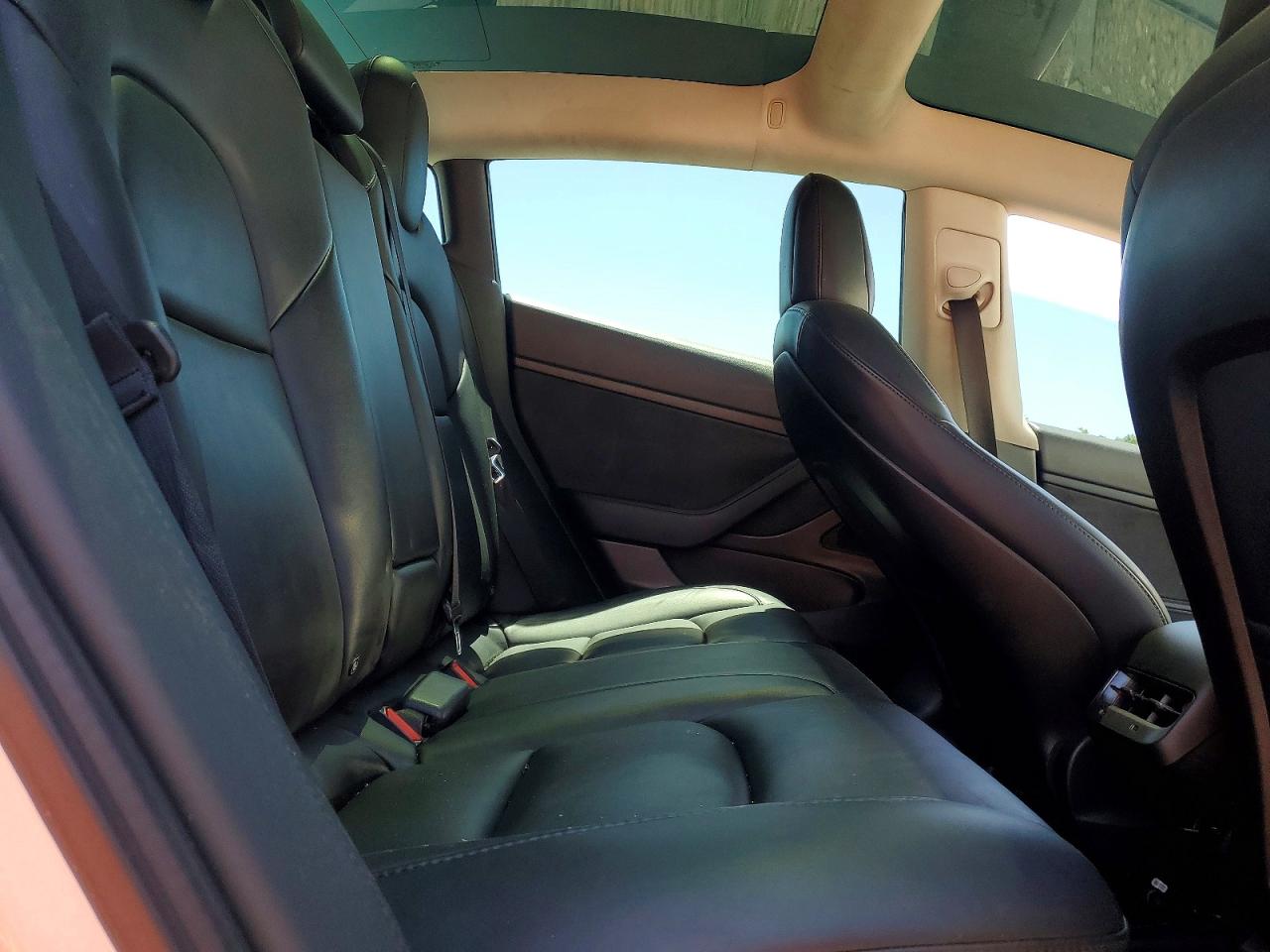 5YJ3E1EAXLF659635 · 2020 TESLA MODEL 3 · 10/12