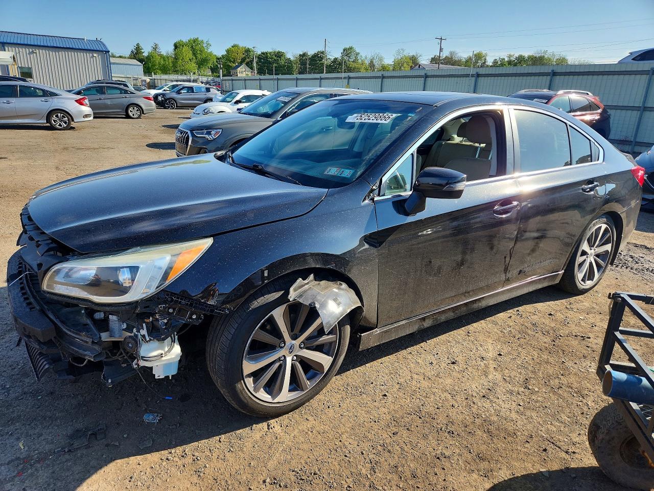 4S3BNBN68F3073157 · 2015 SUBARU LEGACY