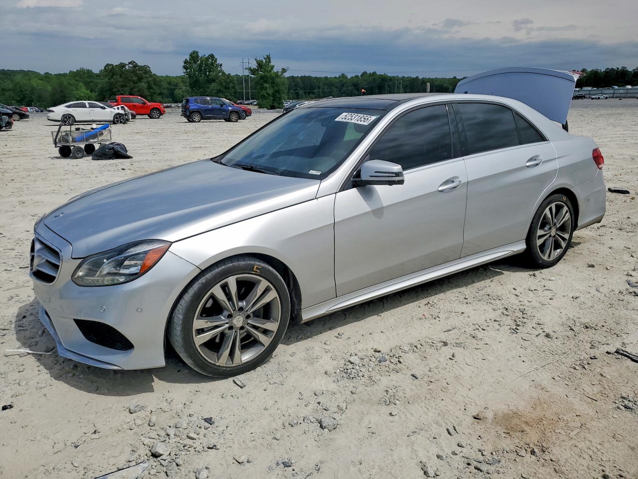 WDDHF5KB3GB235428 · 2016 MERCEDES-BENZ E